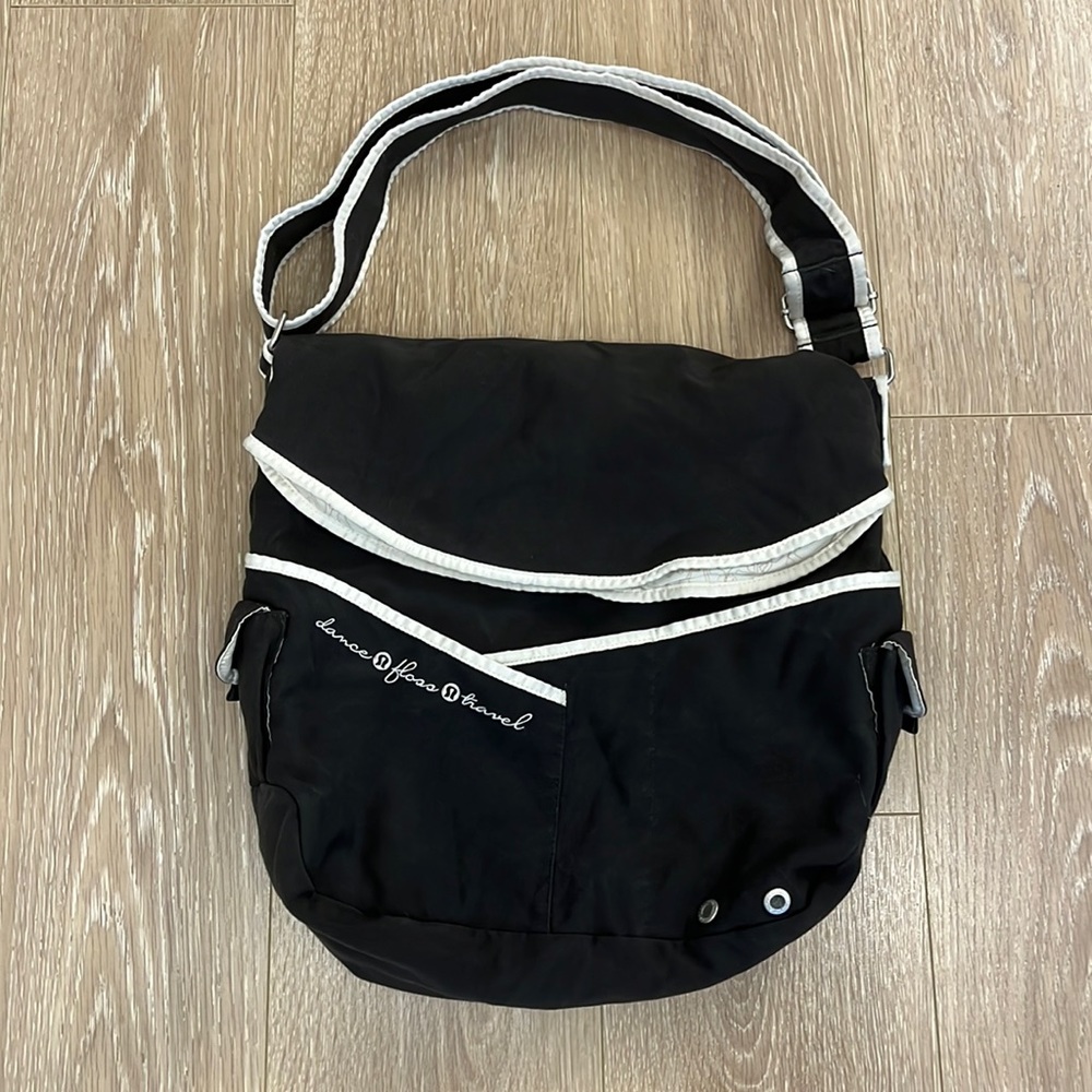 Lululemon Original Large Gray Gym/Travel Bag